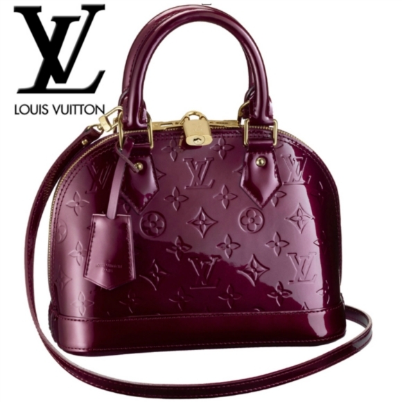 Women handbags